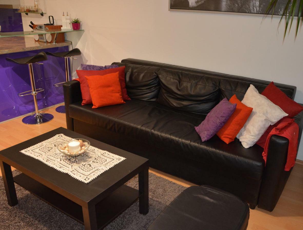 Apartman Zderadova Brno Exterior photo